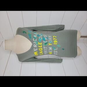 NWT American Eagle Outfitters small green long sleeve deep v tee shirt